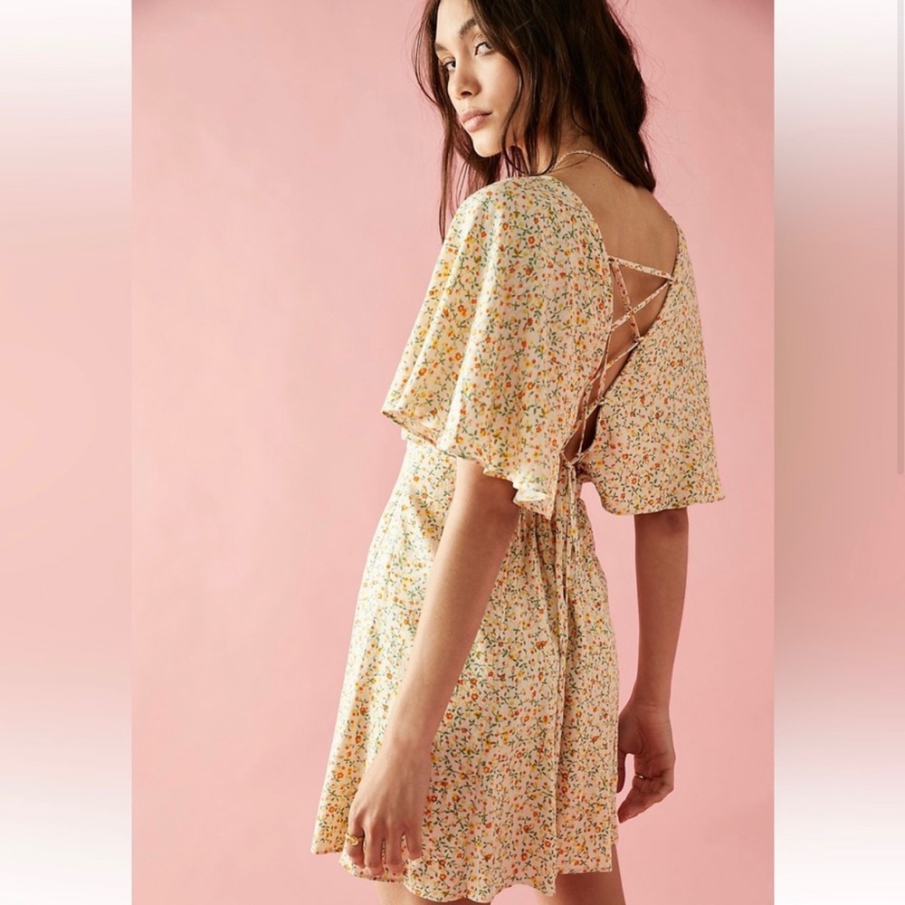 NWT Free People Florence Floral Smocked Mini Dress in Ivory Combo Size Medium
